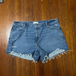 Abercrombie mom shorts